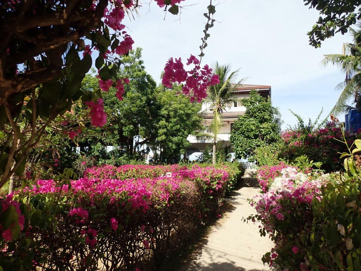 Nost Cottages Lapu-Lapu City Exteriér fotografie